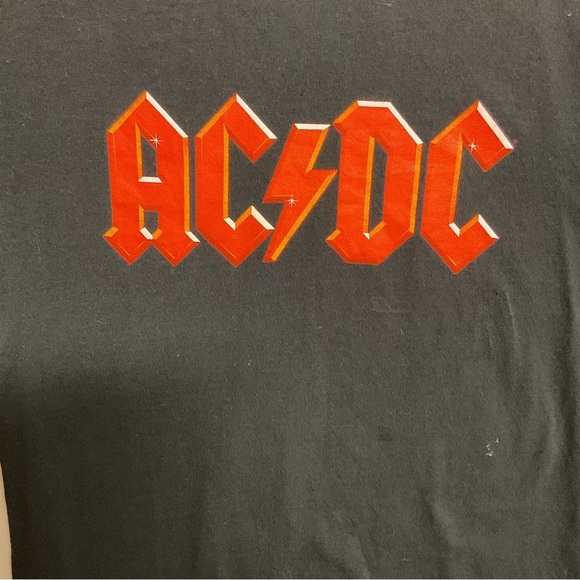 AC/DC Black T-Shirt - Picture 2 of 4